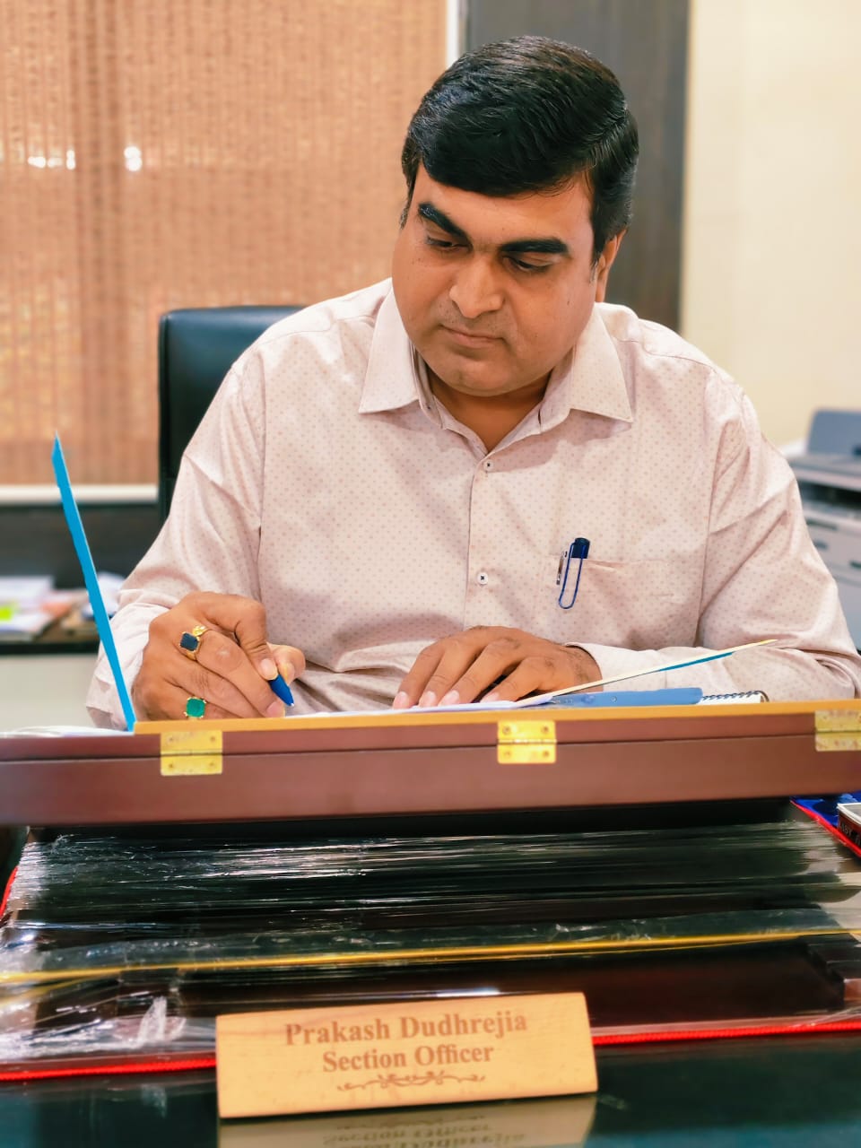 Dr. Prakash Dudhrejia